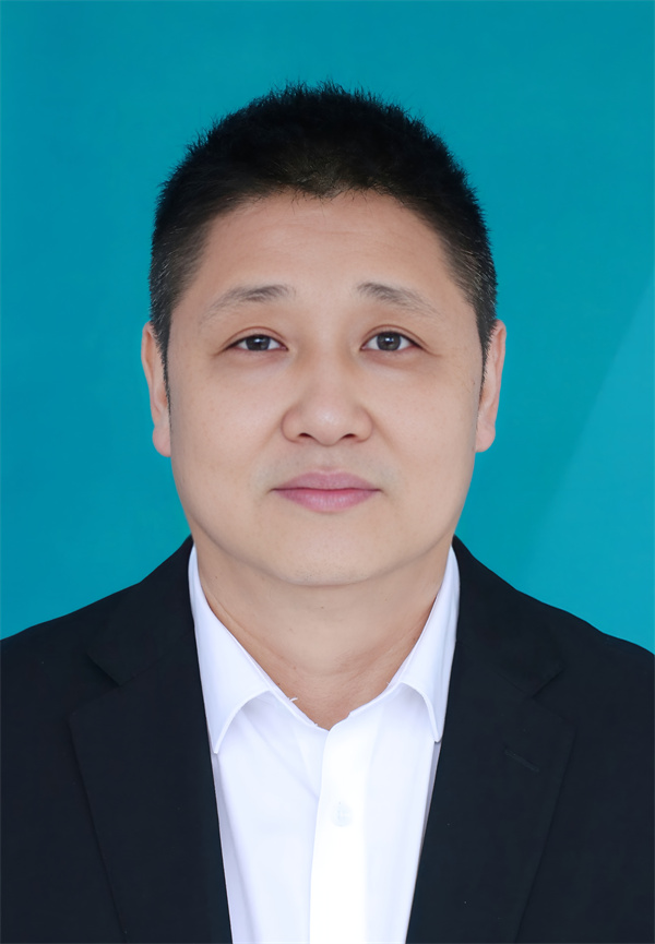 马立功招生办副主任